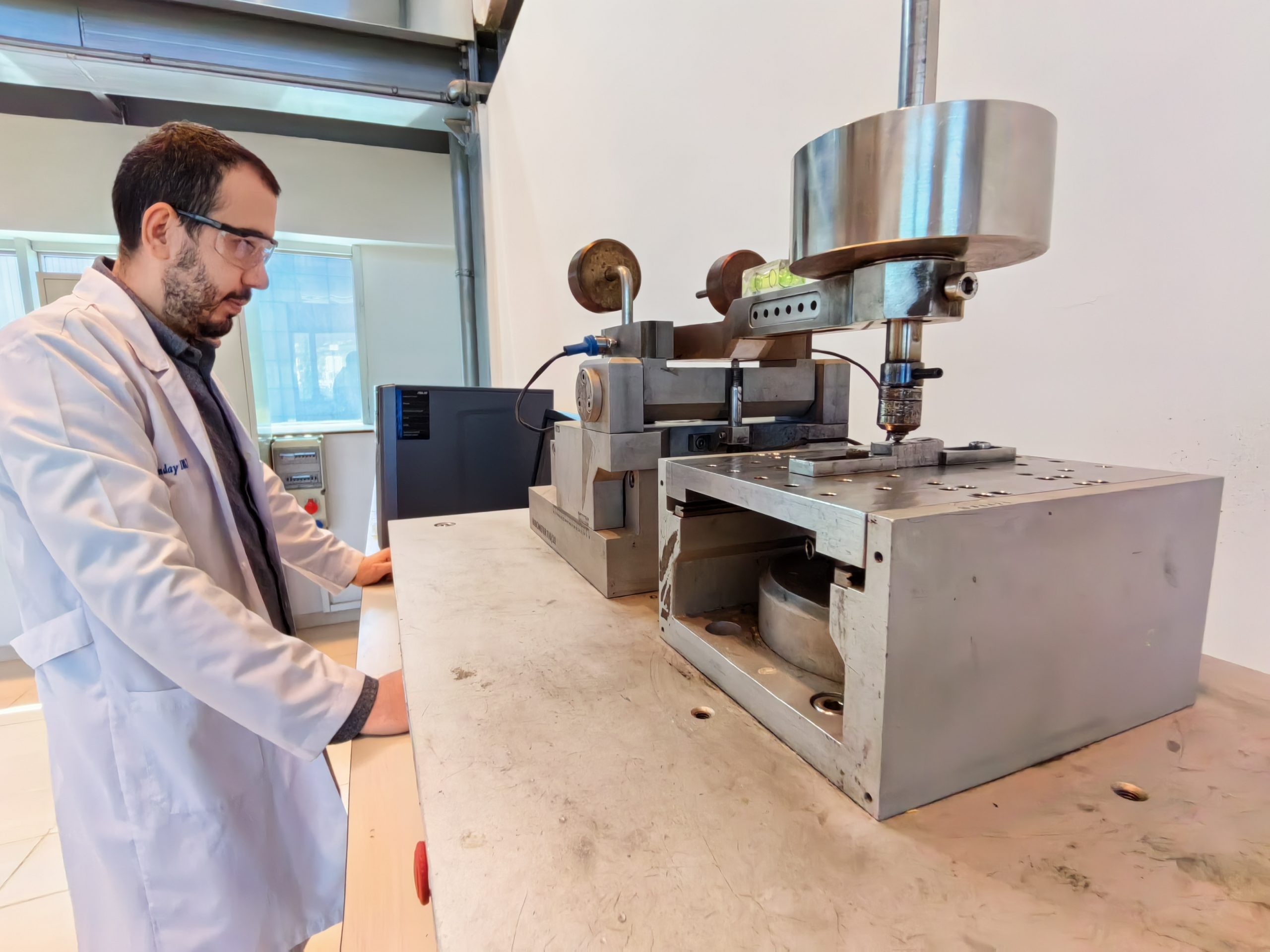 Karabük Demir Çelik Enstitüsü